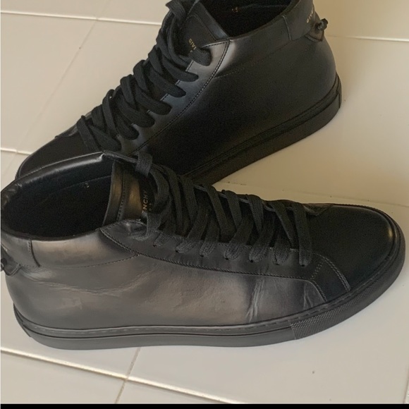 Givenchy, Men's Black Urban Street High-top Sneakers, size 43 - Picture 4 of 12